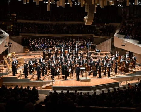 Composer Schoenberg: Concerto for Violin, Transfigured Night, Die Jakobsleiter Recording Review – A Compelling and Remarkable Collection