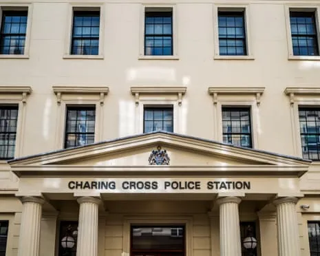 London's Police Force Launches Investigation into Discriminatory Writing at Central London Station