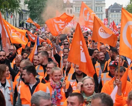 Nationwide Strike Demonstrations Draws Hundreds of Thousands Marching Across France